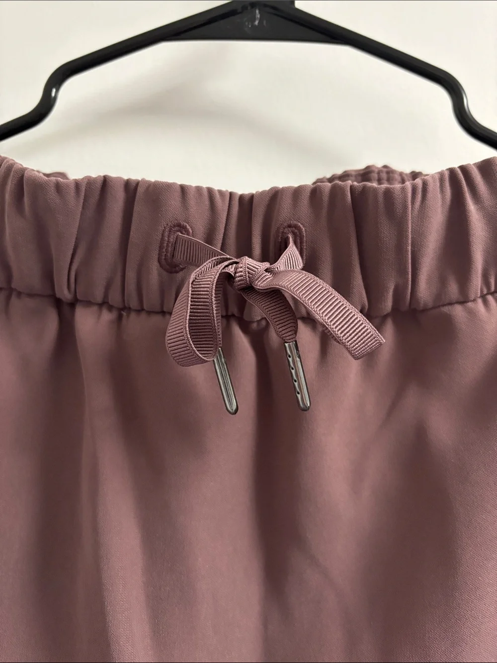 Lululemon On The Fly Skirt *Woven Cherry Cola size 10